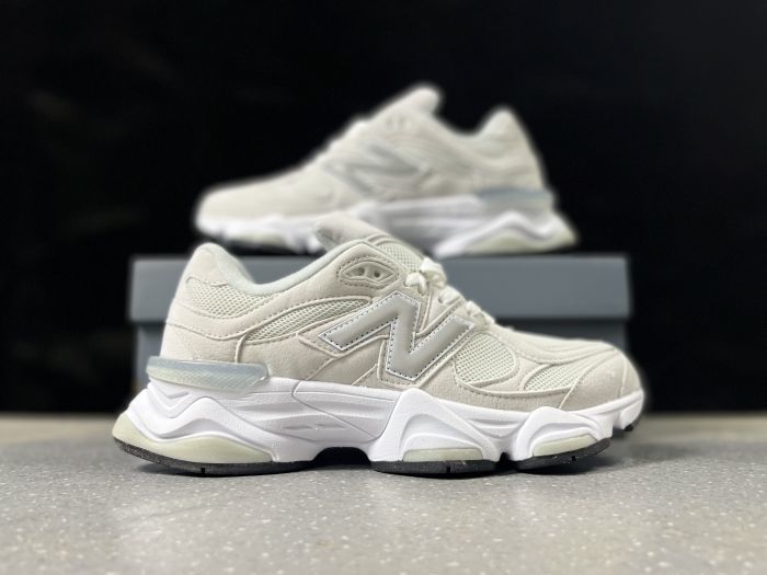 New Balance U9060VSE Sneakers in Cream and White