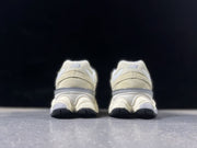 New Balance 9060 Sneakers U9060WNB Cream