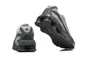 Nike Shox Ride 2 Sneakers in Grey