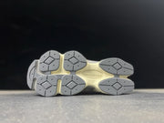 New Balance 9060HX Sneakers in Grey and Cream