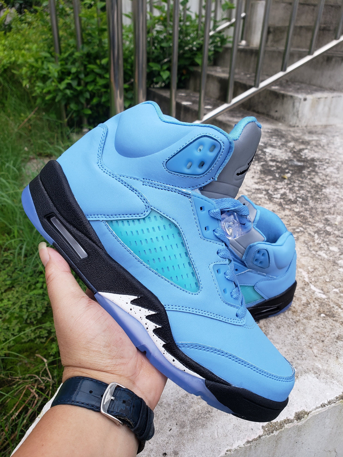 Jordan Air Jordan 5 University Blue High-Top Sneakers