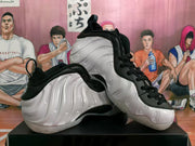 Nike Sneakers White Black Metallic Silver