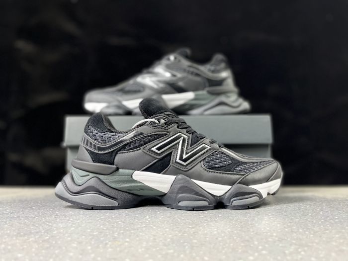 New Balance U9060PNR Sneakers in Black and Gray