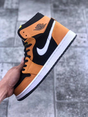 Jordan 1 Zoom CMFT Monarch Orange Sneakers CT0978-002