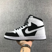 Jordan Air Jordan 1 High Black and White Sneakers 554724-113