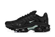 Nike Air Max Plus Black Sneakers DM0032-029