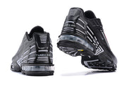 Nike Air Max Plus Black Sneakers