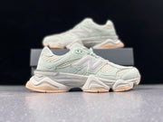 New Balance 9060 U9060WA1 Sneakers in Pale Green