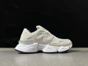 New Balance U9060VSE Sneakers in Cream and White