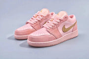Jordan 1 Low Pink Sneakers