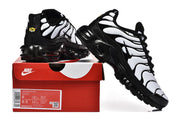 Nike Air Max Plus White and Black Sneakers DM0032-012